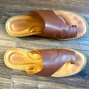 Born leather sandals  Hinti women’s size 11